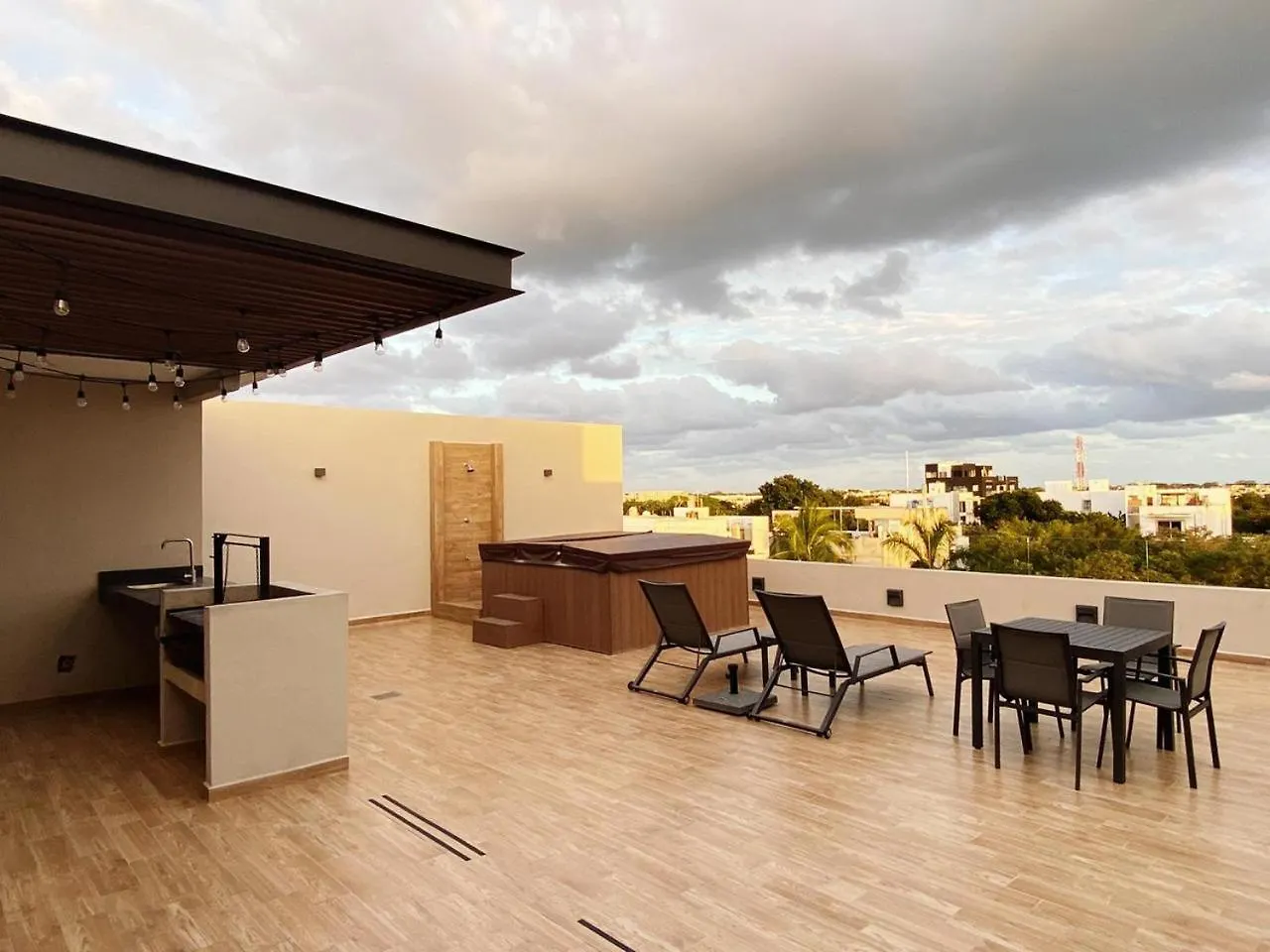 Playa Del Carmen , Wave Living Apartment  Playa del Carmen